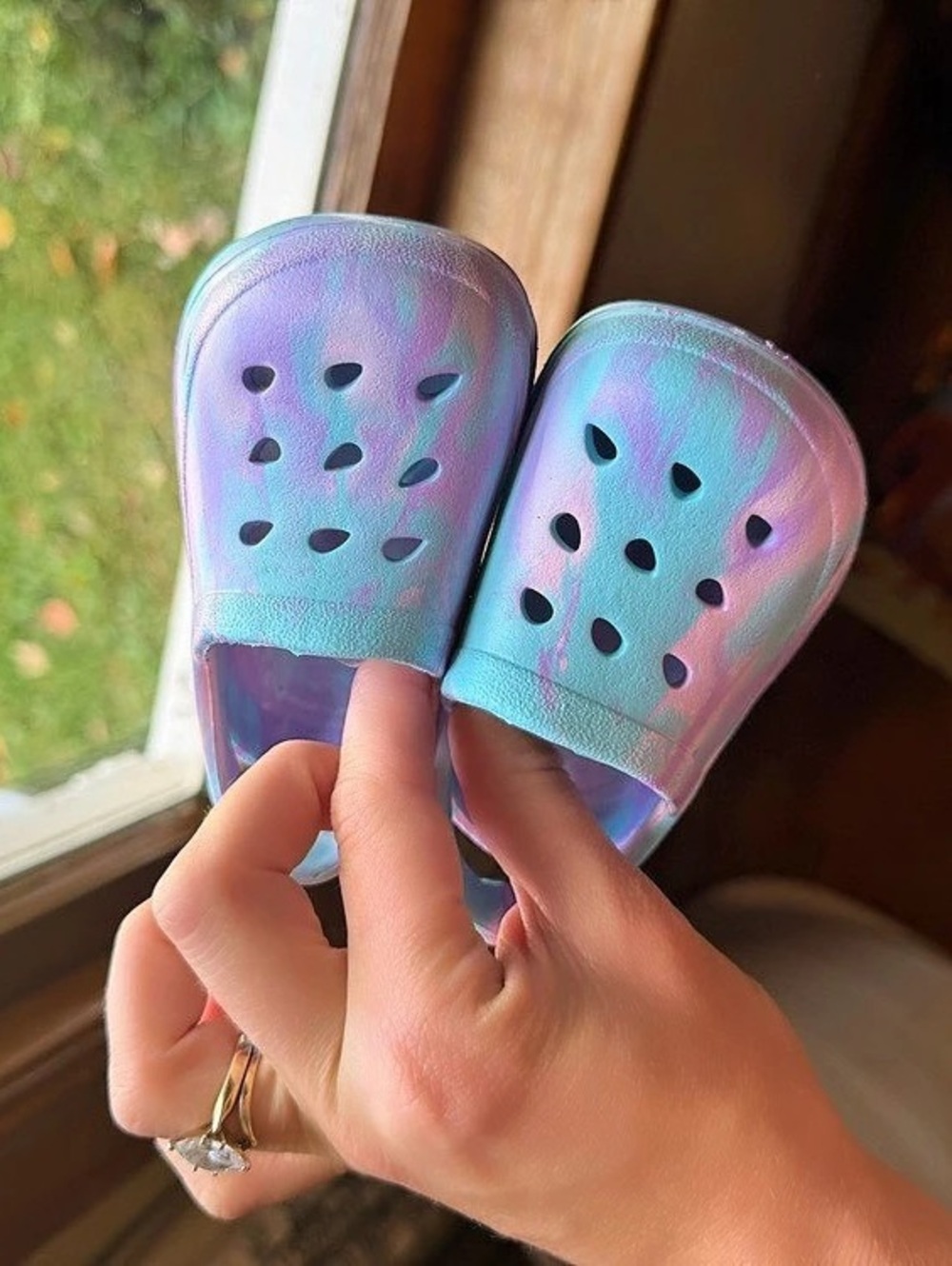 Capelli of New York Baby Pastel Tie Dye Clog Size 2
